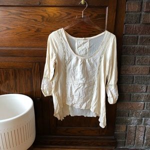 Tiny cream lace embroidered blouse Anthropologie M